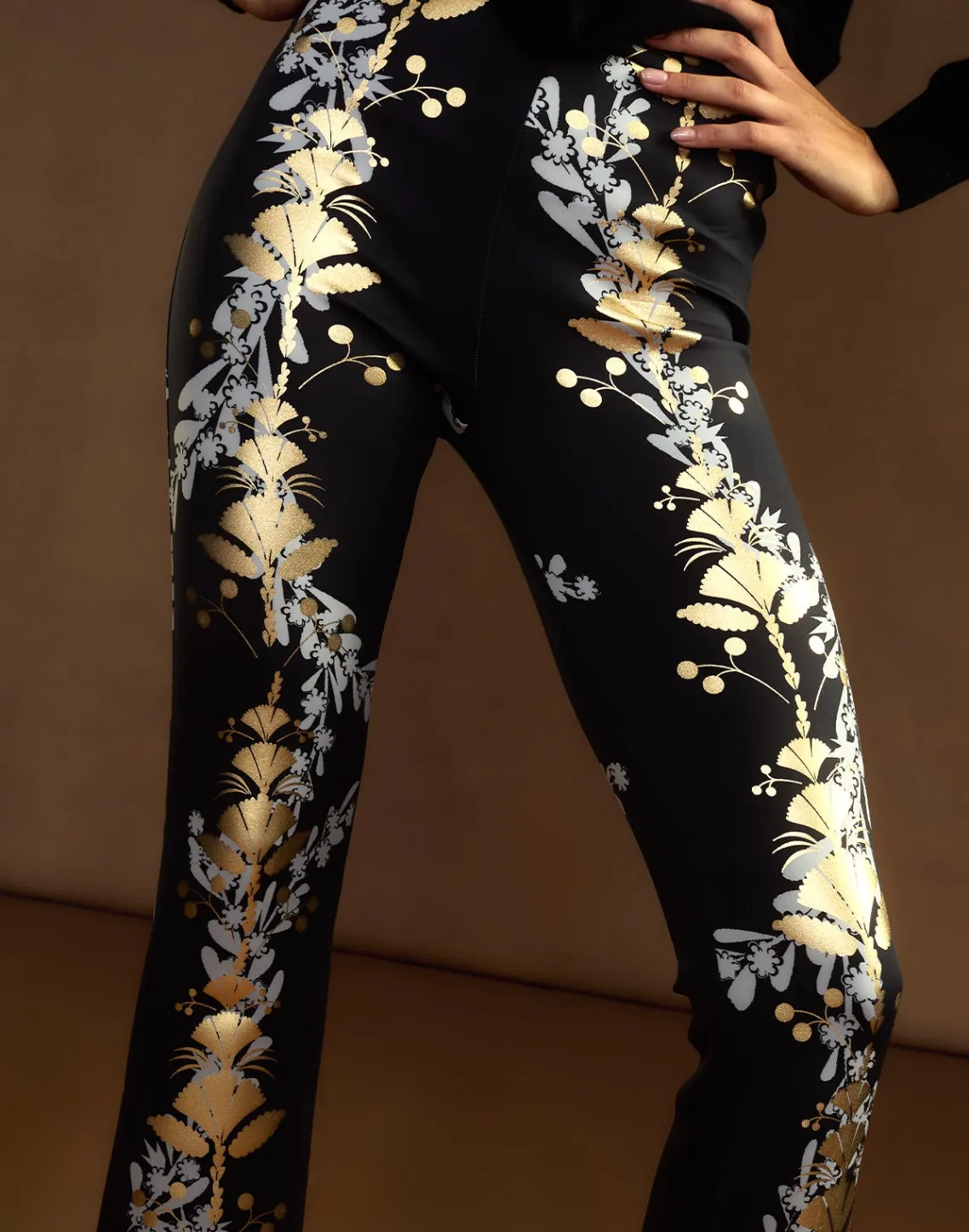 Cynthia Rowley Bonded Fit and Flare Pant BLKGD Fashion