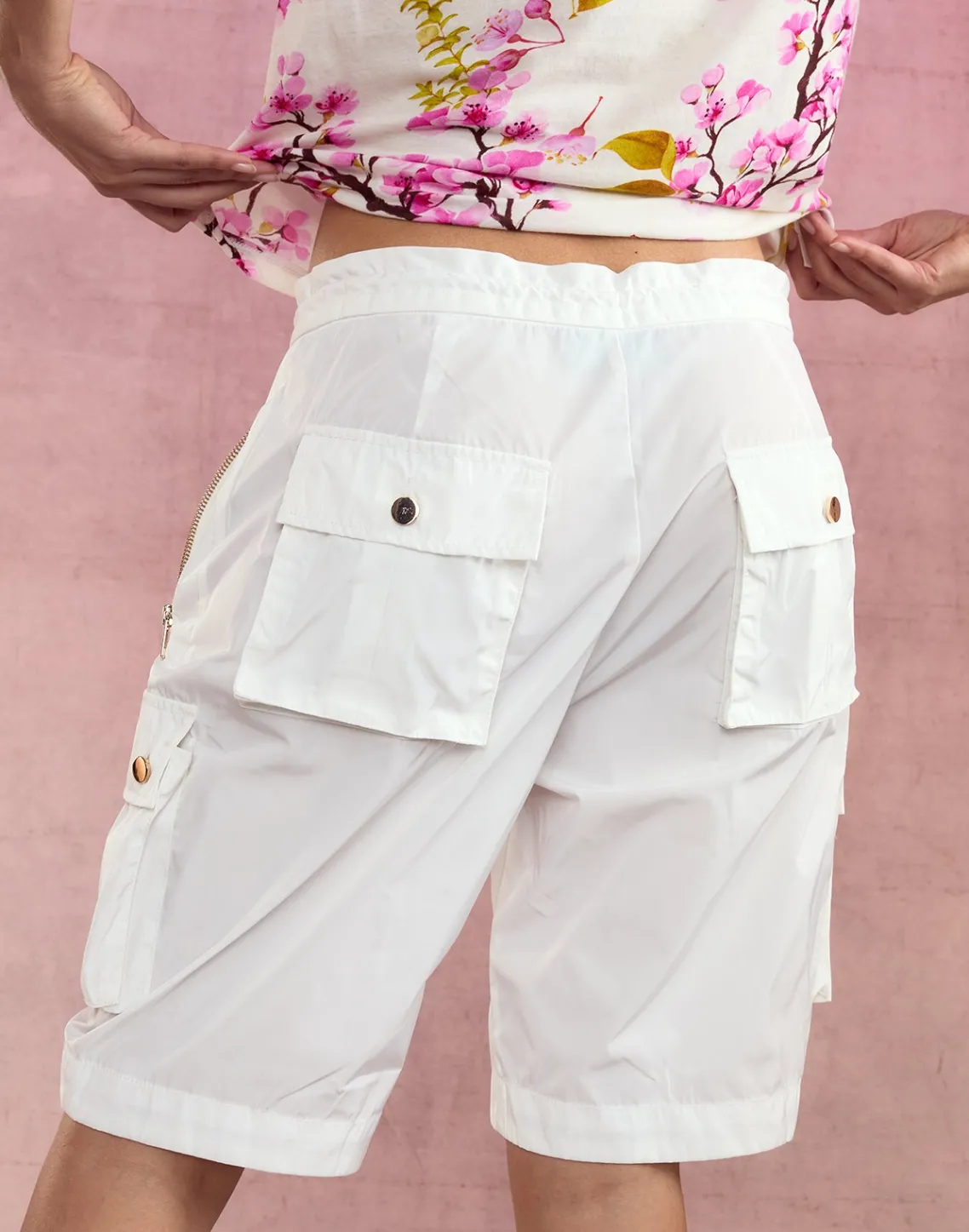 Cynthia Rowley Cargo Board Shorts White Outlet