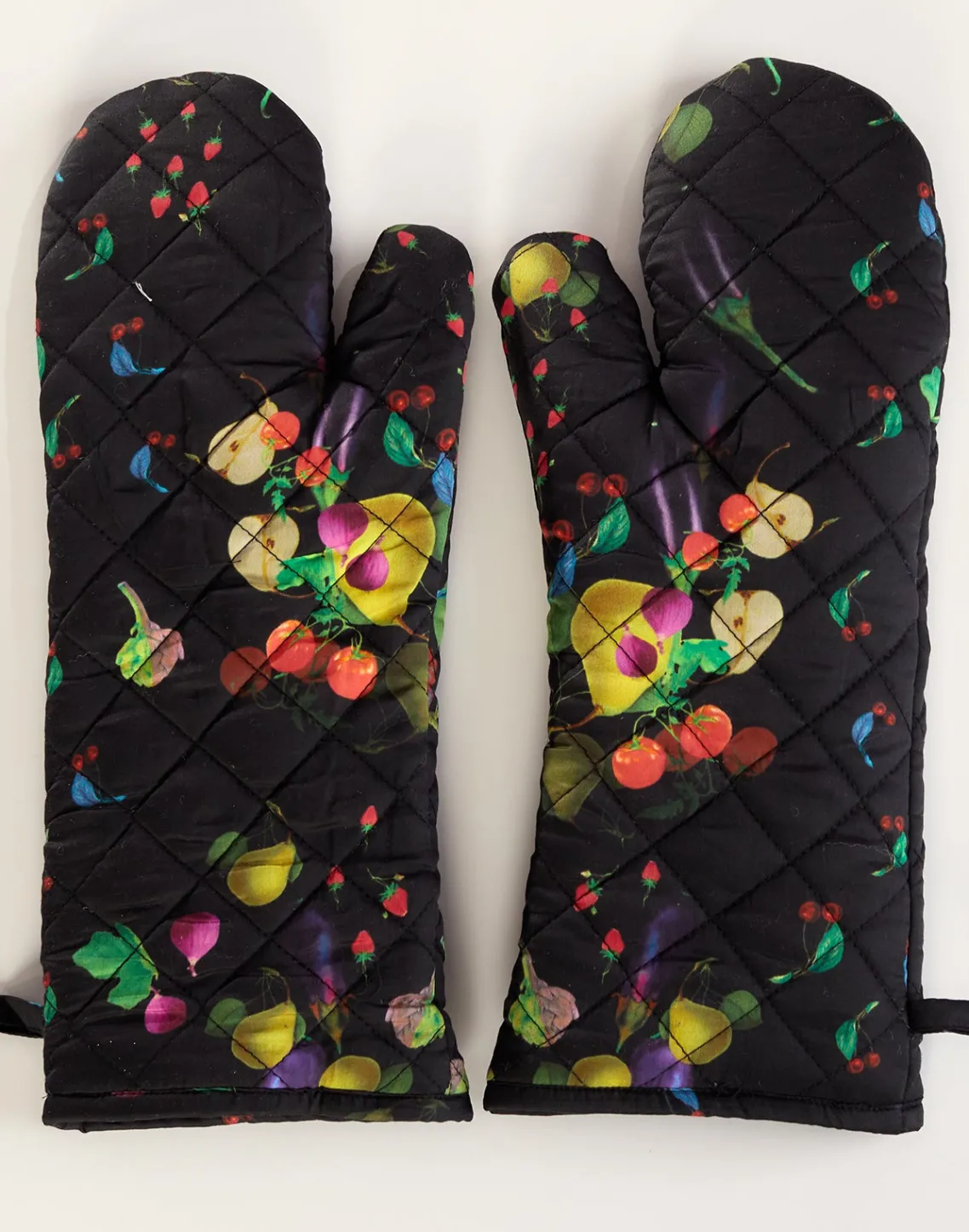Cynthia Rowley CR x Kit Quilted Oven Mitt BLACK Discount