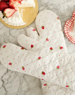 Cynthia Rowley CR x Kit Quilted Oven Mitt White Fashion