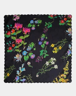 Cynthia Rowley Scallop Embroidered Edge Dinner Napkin BLKFL Clearance