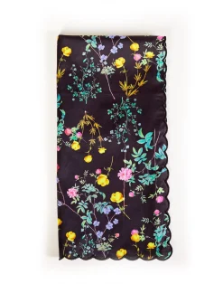 Cynthia Rowley Scallop Embroidered Edge Dinner Napkin FRLMU Outlet