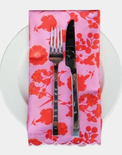 Cynthia Rowley Scallop Embroidered Edge Dinner Napkin Best