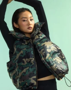 Cynthia Rowley Undercover Puffer Vest GRNCAM Fashion